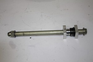 Steckachse hinten Achse für Hinterrad Kawasaki Z 900 17-19 (Lager 10-23)