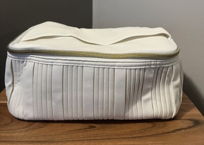 Cosmetic Bag Makeup Pouch Ipsy Cream Color Gold Zipper 9x4x5