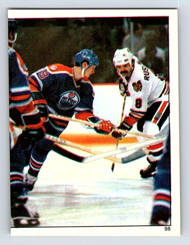 Wayne Gretzky #98 1982 Topps Stickers card