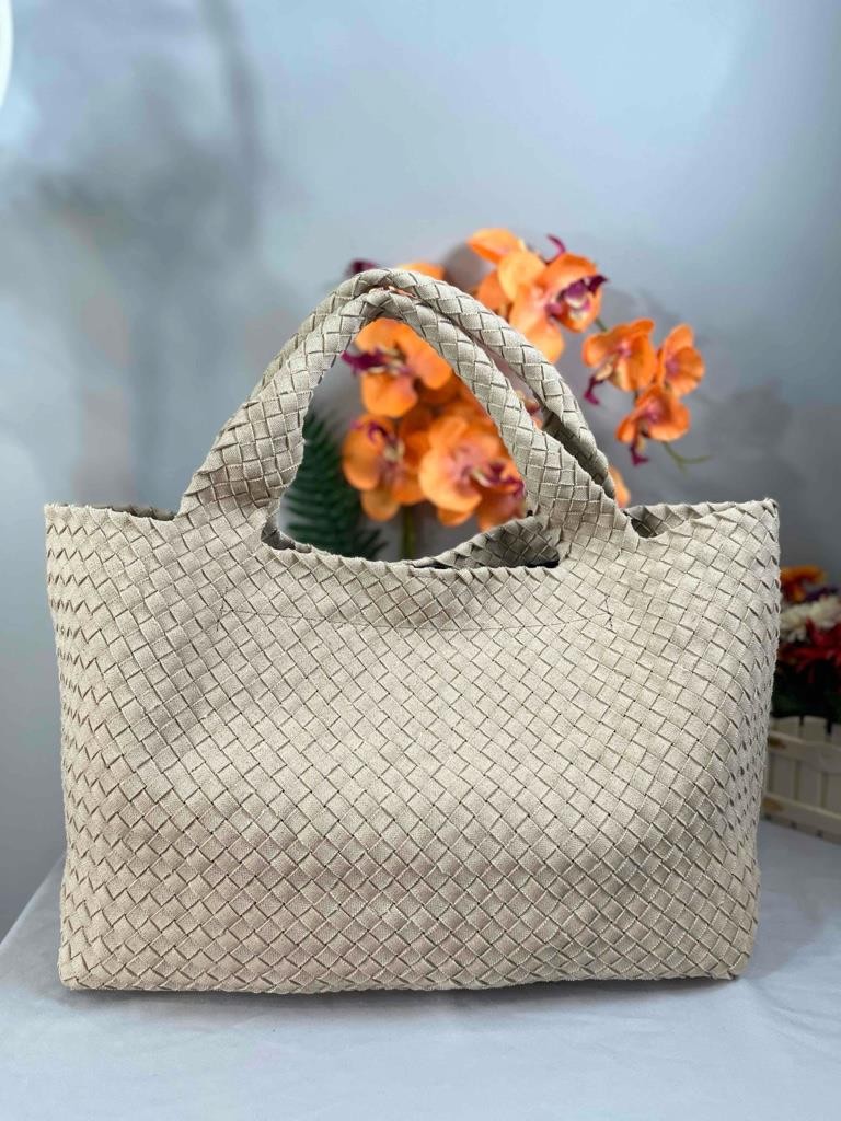 NWT FALORNI ITALIA LE BORSE Naturale/ Nero Hand Woven Canvas Tote 