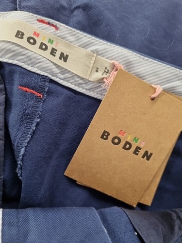 Mini Boden Boys Classic Chino Shorts Navy Blue Size 9Y 134cm - Picture 3 of 8