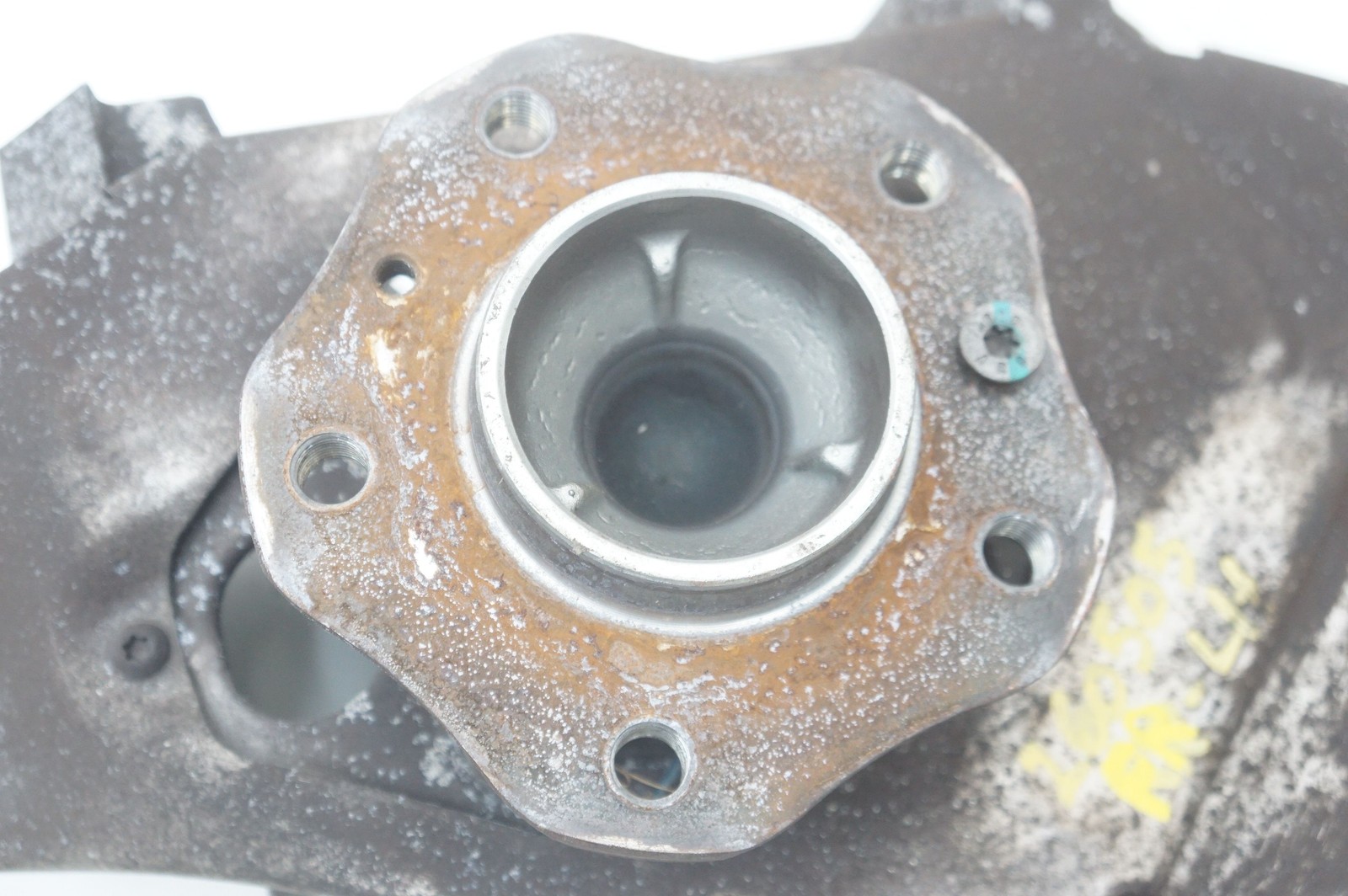 Aston Martin Vantage 2020 Front Left Steering knuckle P/N HY533K185AE