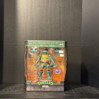 Super7 TMNT Teenage Mutant Ninja Turtles ULTIMATES - Metalhead Michelangelo 16C