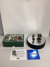 W. Britain- World War II Squads 17387 German POWs TOY SOLDIER SET ng12007