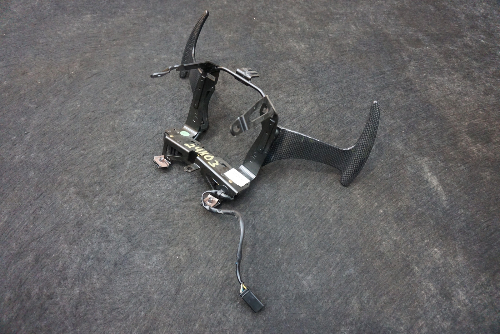Carbon Fiber Steering Wheel Paddle Shifter OEM 5145132 Ferrari California 12-14