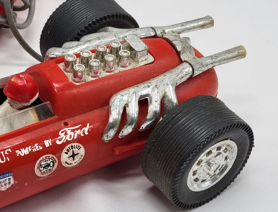 Vintage 1960's UNBRANDED Lotus Powered By Ford Indy 500 Radio Control Race Car - Image 4 of 4