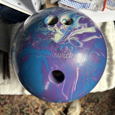 Brunswick Galaxie 300 12-13 Pounds Bowling Ball Purple Blue Swirl