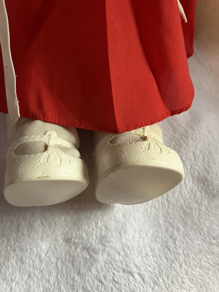 MUÑECA REPOLLO PARCHE VINTAGE ANDRIA CATHY CABEZA DURA 16" ALTO CON ARCO EN EL PELO Foto 3 de 4