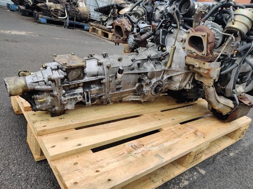 SUBARU LEGACY MK2 1993 - 1999 MANUAL GEARBOX TRANSMISSION 75494 TY752VBCAA - Picture 6 of 7