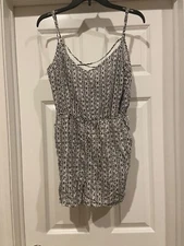 Divided H&M White and Black Print Romper Size 12