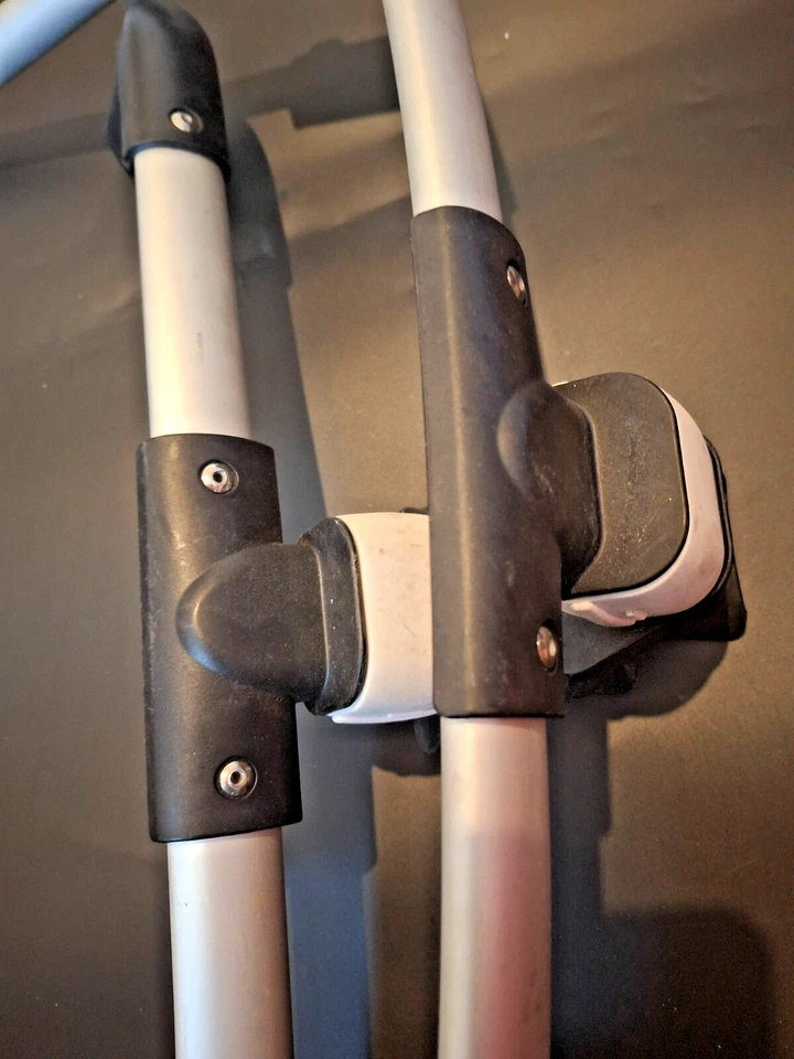 Bugaboo Cameleon Adapter, Chicco - Image 3 of 4