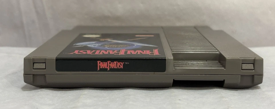 Final Fantasy Nintendo NES COMPLETO Juego con Caja Manual Mapas Envío Rápido Gratis Foto 4 de 4