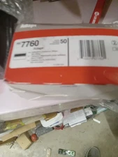 Hollister Universal Remover Wipes for Adhesives & Barriersd1