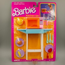 Barbie Kitchen Set 7347 Arco Vintage 1988 -Pink Microwave on Cart