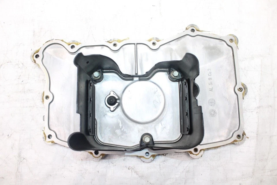 Porsche Boxster 986 Conv #401 2002 cárter de aceite del motor Foto 2 de 4