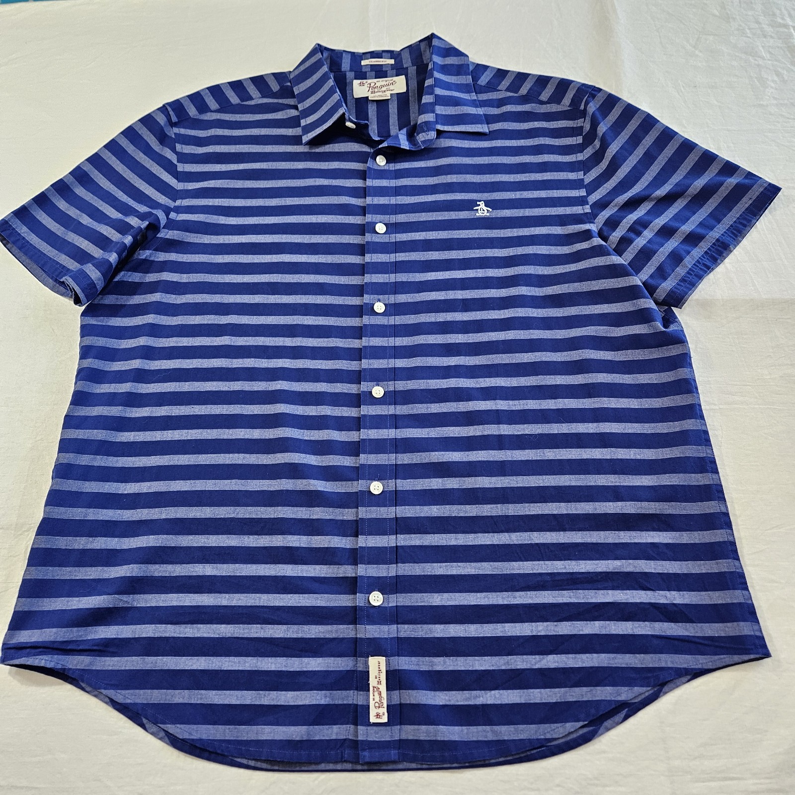 Penguin Munsingwear Men's Short Sleeve Button Up Shirt Size XL Blue Striped