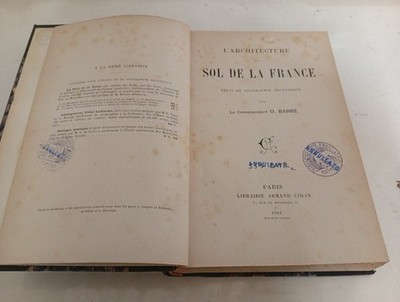 L'architecture du boden de la France Essay de geographique tektonic by...O. Barré