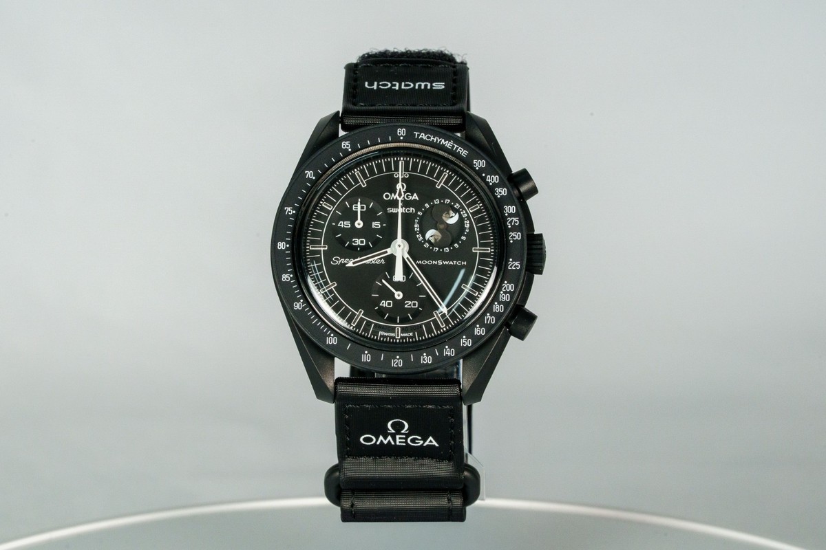 SWATCH x OMEGA MoonSwatch SO33B700 Mission to Moon BLACK Watch for
