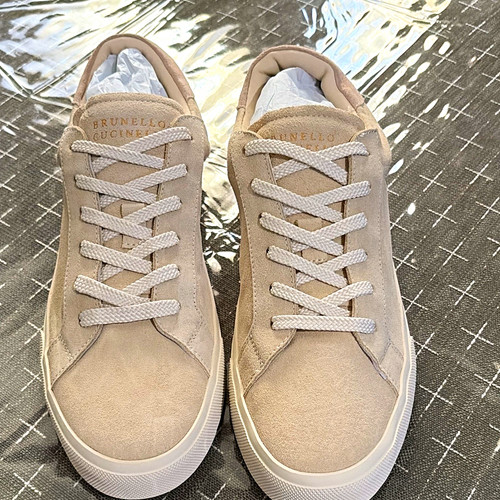 Brunello Cucinelli Men’s Beige Suede Lace-Up Sneakers Rubber Sole Round Toe 10