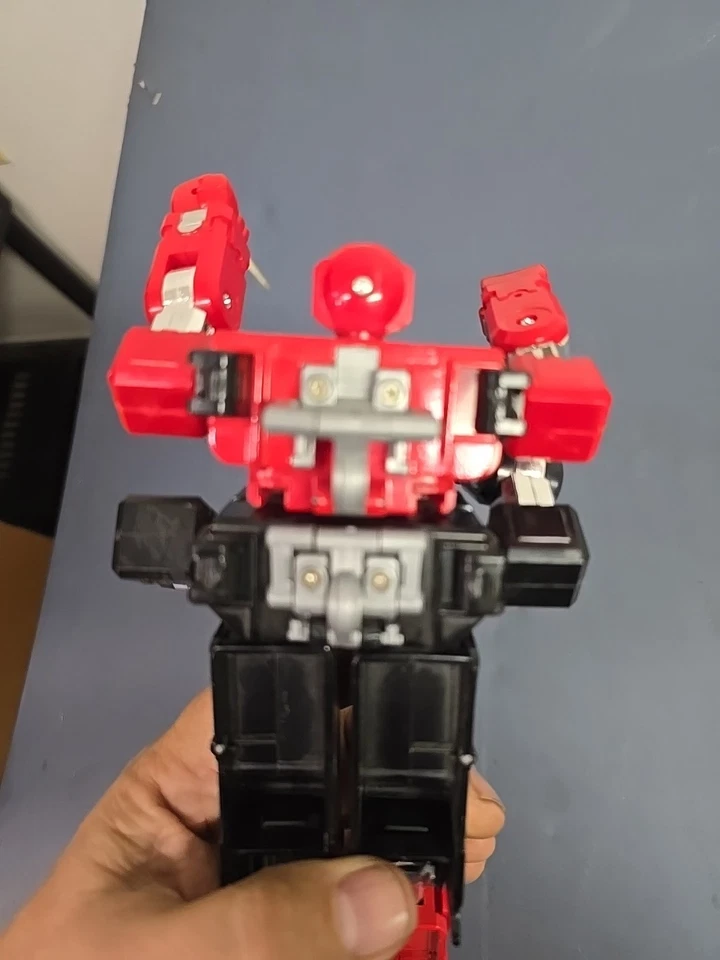 1983 Voltron II Black Red Gladiator Albegas Bandai Matchbox Transformer  - Image 4 of 4