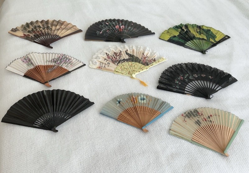 Vintage Japanese Hand Held Folding Fans    Lot Of 9
