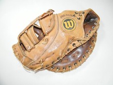 WILSON THE A2802 PRO-BACK LHT LEATHER BASEBALL GLOVE NEEDS REPAIR