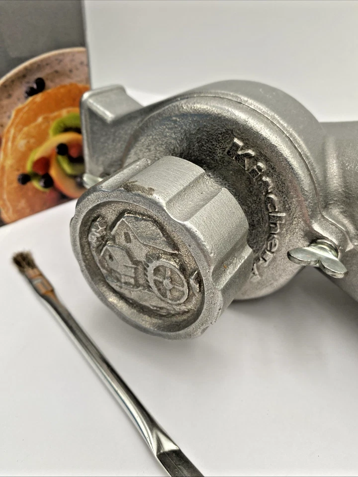 Accesorio mezclador molino de granos KitchenAid vintage todas las piezas metálicas en caja original Foto 4 de 4