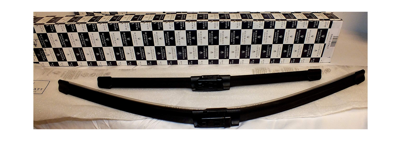Genuine Maserati Ghibli, Quattroporte Wiper Blades Kit