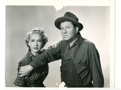 Stuart Erwin-7x9-B&W-Still-FR