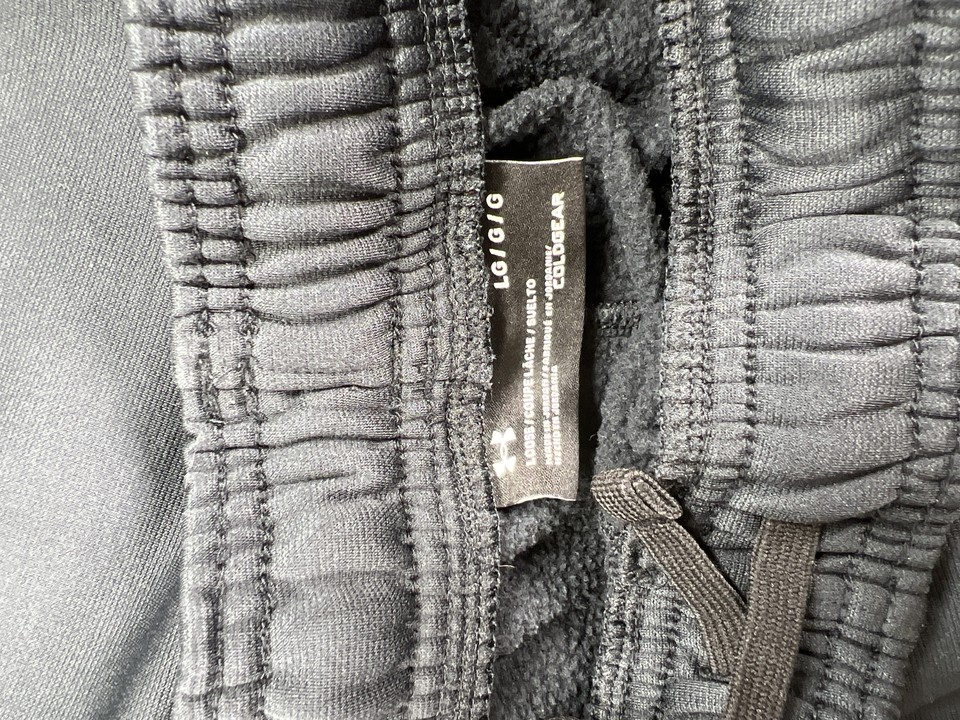 Under Armour Men’s Black Loose Fit ColdGear Fleece Lined Sweatpants L