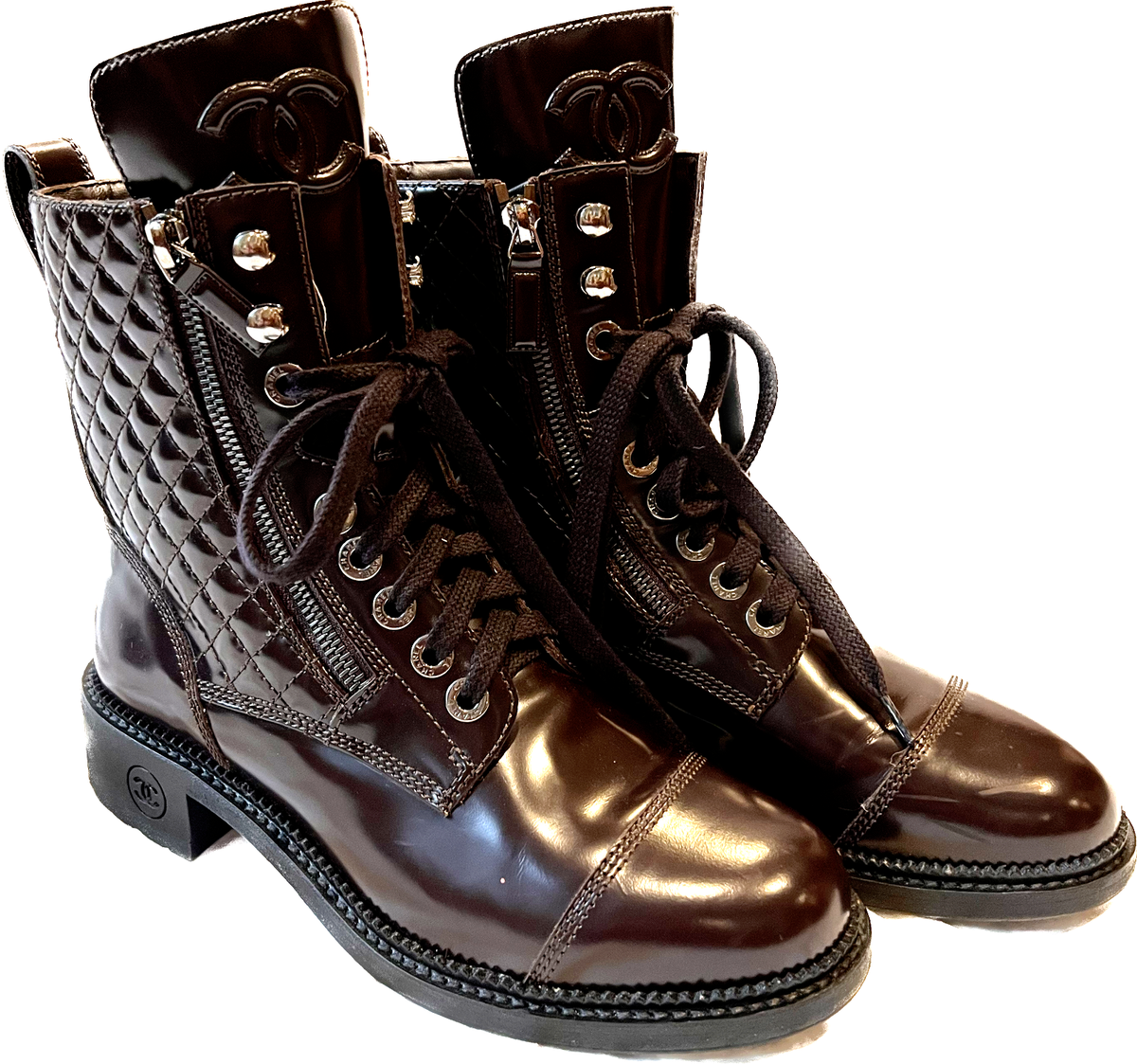 CHANEL Interlocking CC Logo Patent Leather Combat Boots CHANEL Interlocking CC Logo Patent Leather Combat Boots