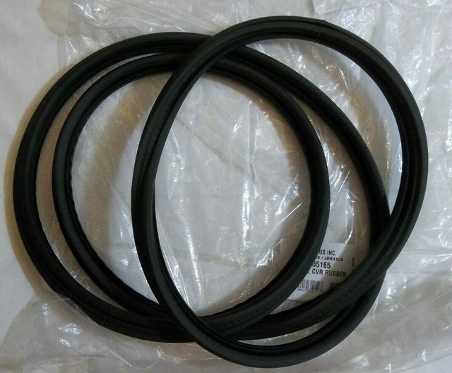 OMC EVINRUDE®/JOHNSON® ENGINE COVER SEAL 5035165 eBay
