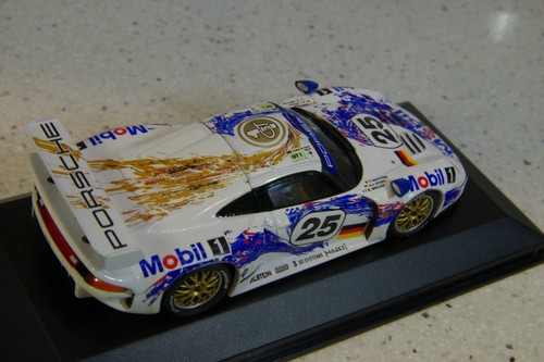1/43 Minichamps 1996 Porsche 911 LeMans #25 Hans Stuck Boutsen Wollek 430966625  - Picture 3 of 11