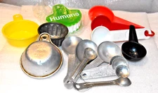 Collection of 1950s Kitchen Gadgets - Measuring Cups & Spoons +Tart Pan*/