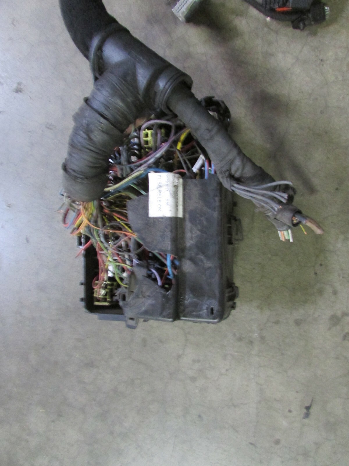 2014 Maserati Quattroporte, Front Main Body Wire Harness, Used, Dmg, P/N 270729