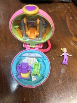 Polly Pocket Tiny Places Compact Playset Teeny Tot Playground Frog