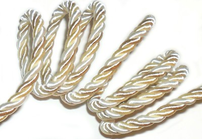 BEIGE/CREAM SILKY PIPING/EDGING ROPE 7MM CORD, X2 MTRS, ART CORDONE/7 ...