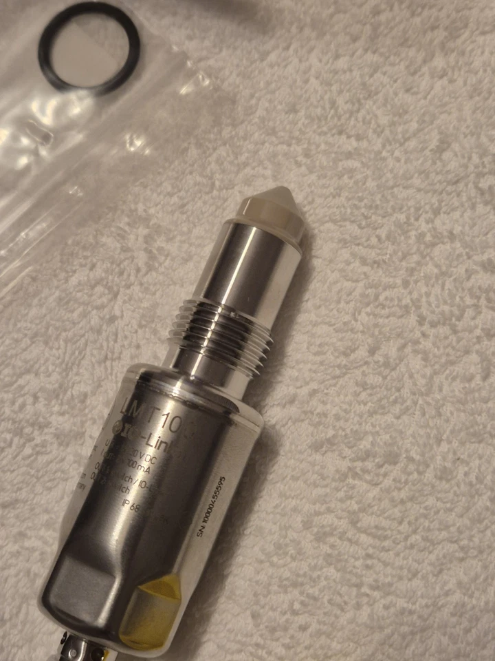 IFM LMT100 IFM - LMACE-A12E/QSKG/0/US Sensor For Point Level Detection - Image 2 of 4