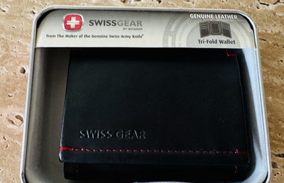 Swiss Gear Tri-fold Black Leather Wallet New in Box