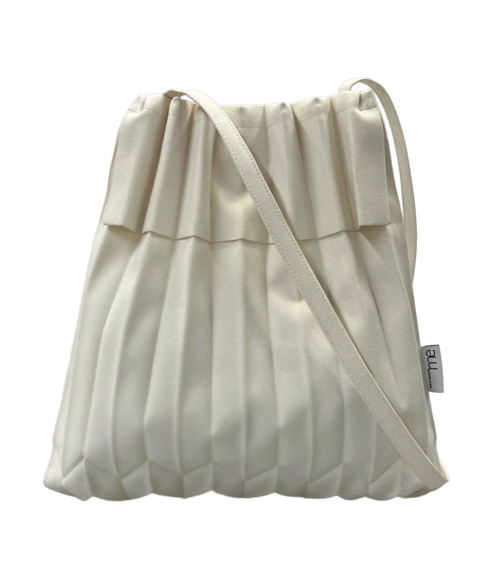 ISSEY MIYAKE Good Condition me  Shoulder Bag Crossbody Pleated Women's Me