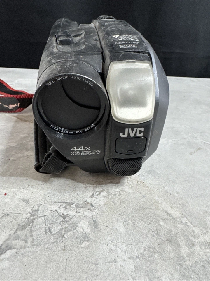 Vtg JVC Video Camcorder Camera GR-AXM300 Compact Vhs Bt42 - Image 2 of 4