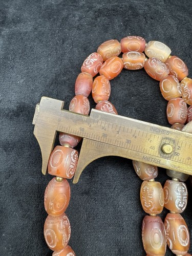 Indo Tibetan Himalayan Agate Bead unique Patterns Dzi Amulet Necklace - Photo 8/8
