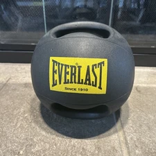 Everlast Dual Grip Medicine Ball 6 Pounds