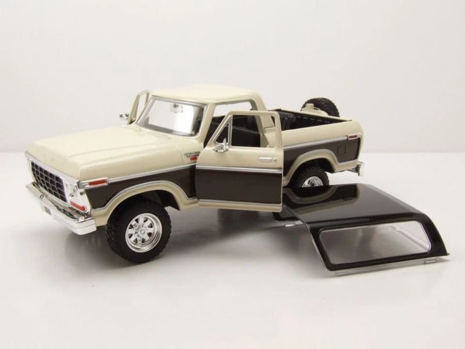 Ford Bronco Hardtop 1978 Beige Marrone Modellino 1:24 MotorMax - Immagine 4 di 4