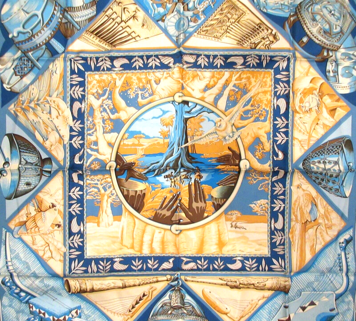 HERMES エルメス Au son du Tam-Tam スカーフ　ブルー Hermes Au Son du Tam-Tam Scarf - 36