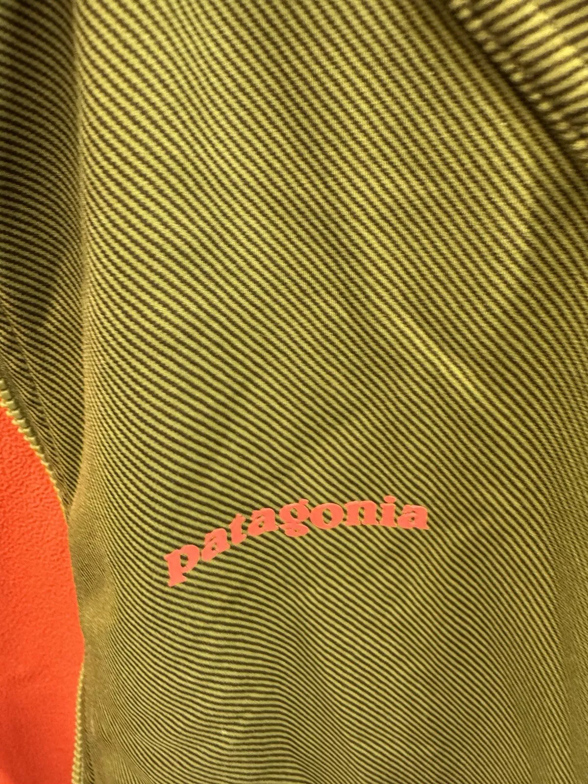 patagonia zip up hooded euc jacket