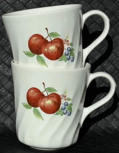 Corelle Coordinates Chutney Mugs Set Of 2 Excellent Apples & Pears Swirled