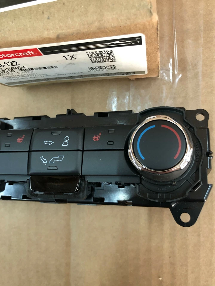 MOTORCRAFT CCM-122 HVAC DASH CONTROL MODULE UNIT FOR 2015-17 LINCOLN NAVIGATOR - Image 3 of 4