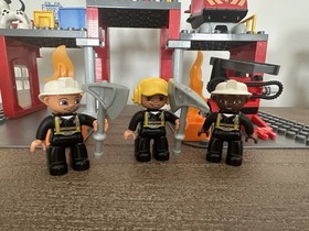 LEGO Duplo Fire Station 5601 Complete Set