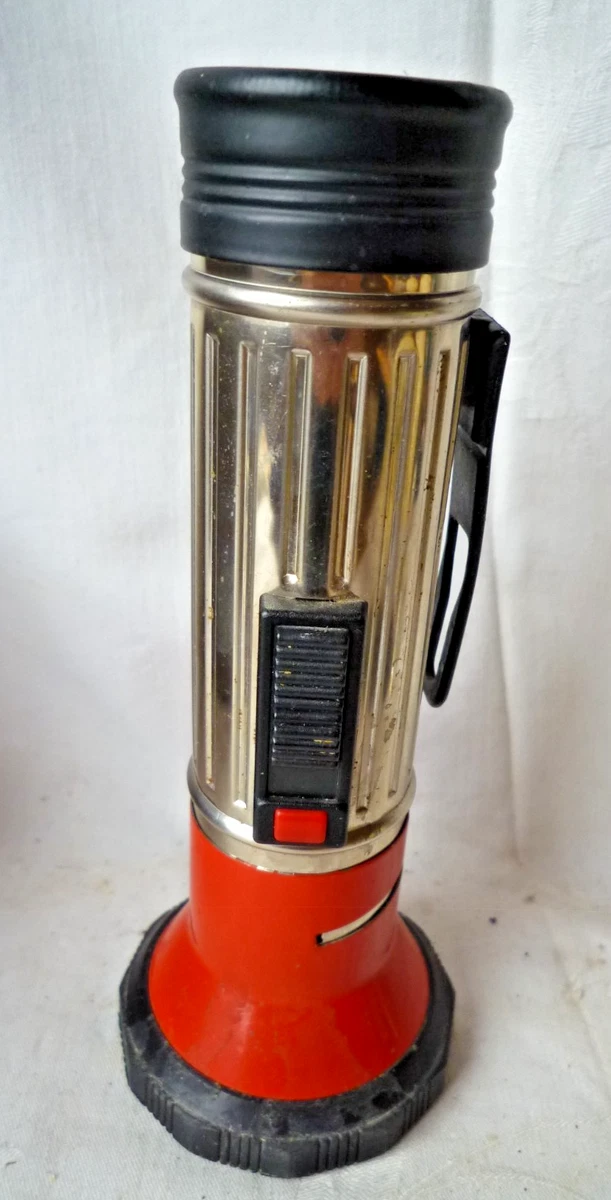 DDR TASCHENLAMPE ARTAS EUR 16,00 - DE DDR TASCHENLAMPE ARTAS EUR 16,00 - DE